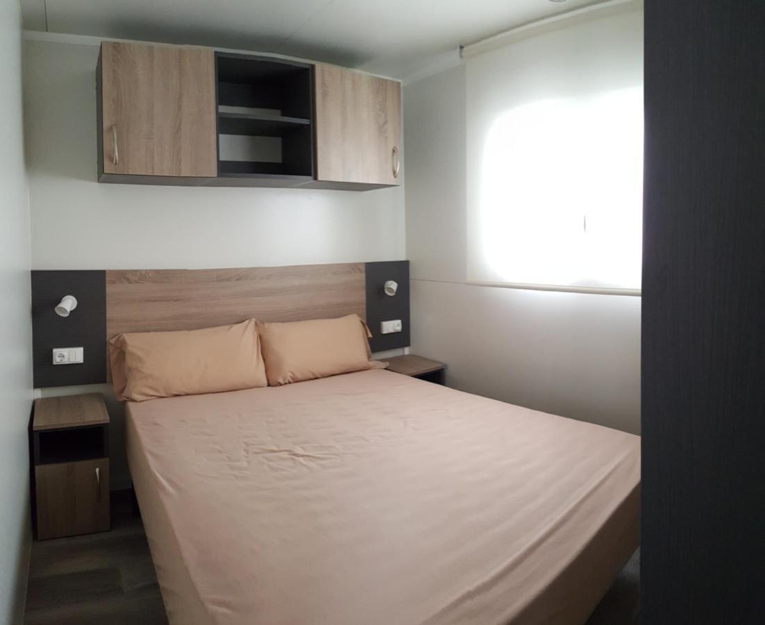 Camping Vall De Ribes รีเวสเดเฟรแซร์ ภายนอก รูปภาพ